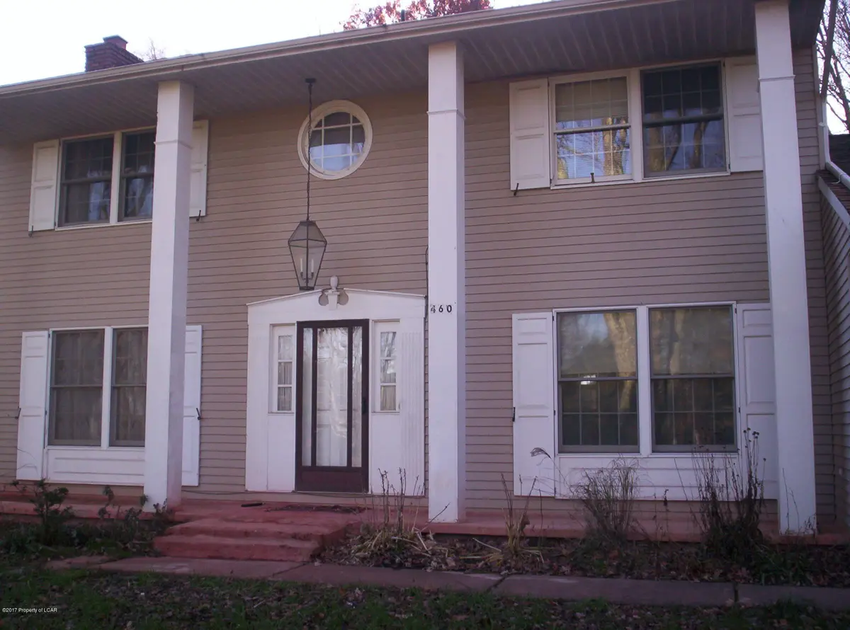 460 Laurel Lane, Dallas in Dallas