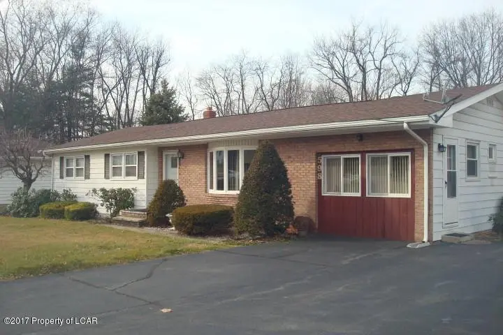 598 N Main Street, Plains in Plains