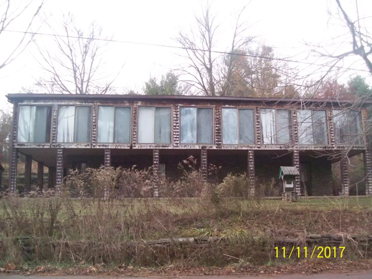 328 Gray Road, Hunlock Creek in Hunlock Creek