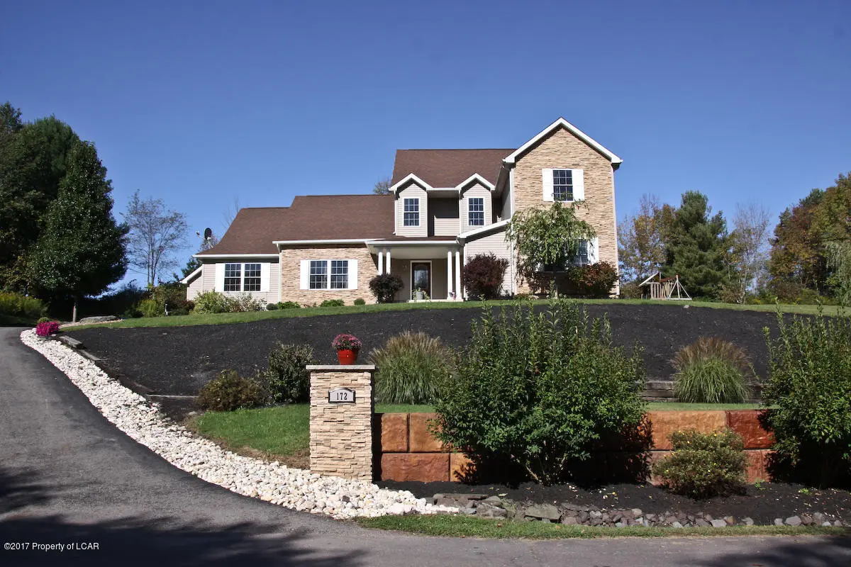 172 Pine Drive, Dallas in Dallas