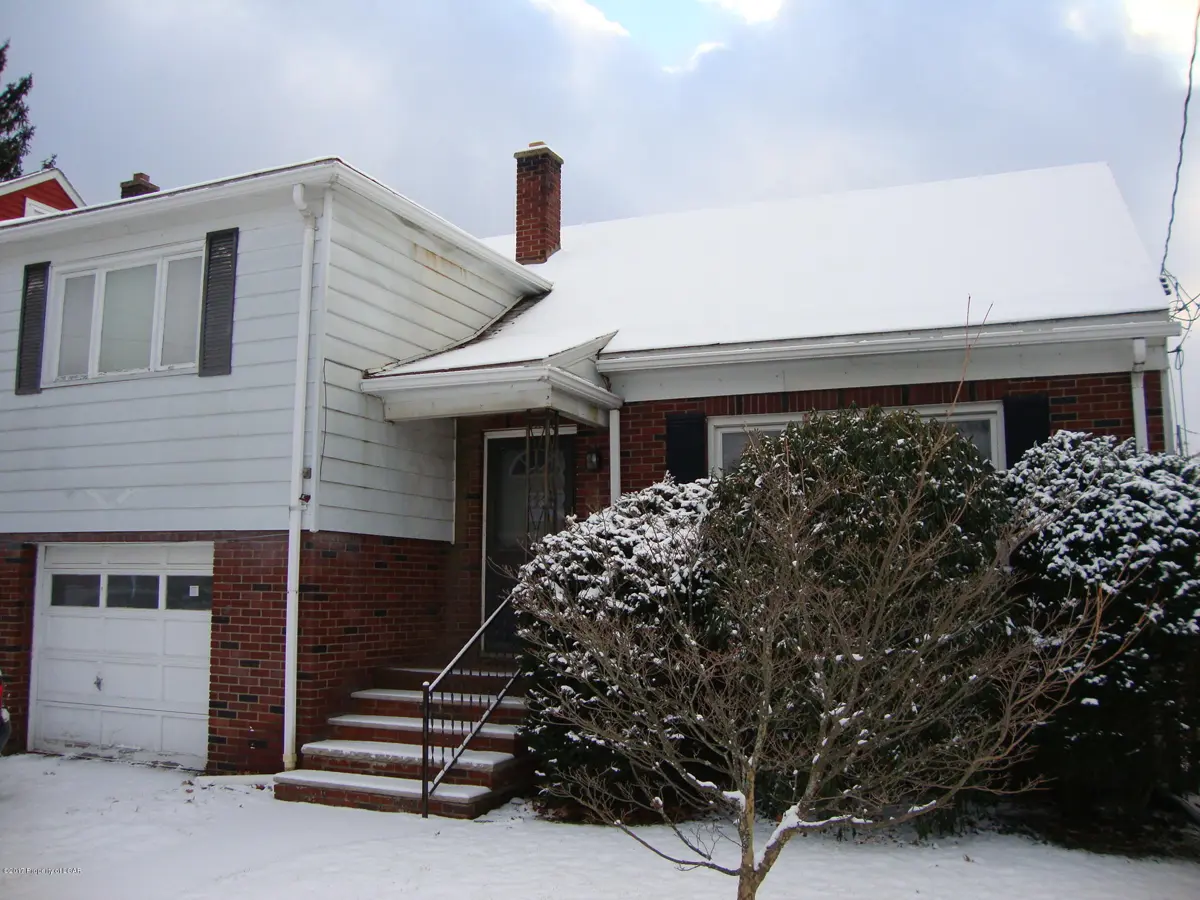 26 Eleanor Street, Wilkes-Barre in Wilkes-Barre