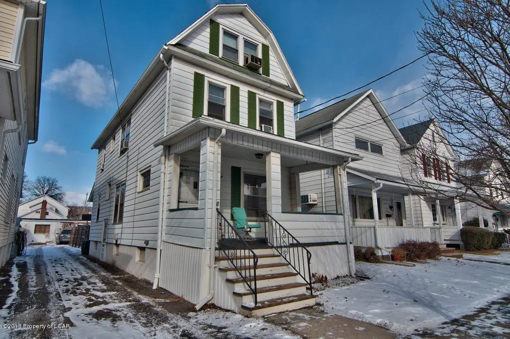 398 SCHUYLER Avenue, Kingston in Kingston