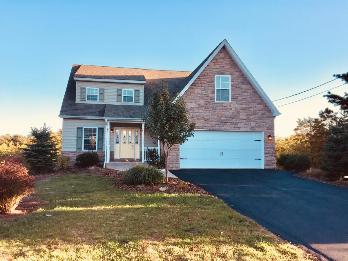 7 Merion Dr., Hazle Township in Hazle Township