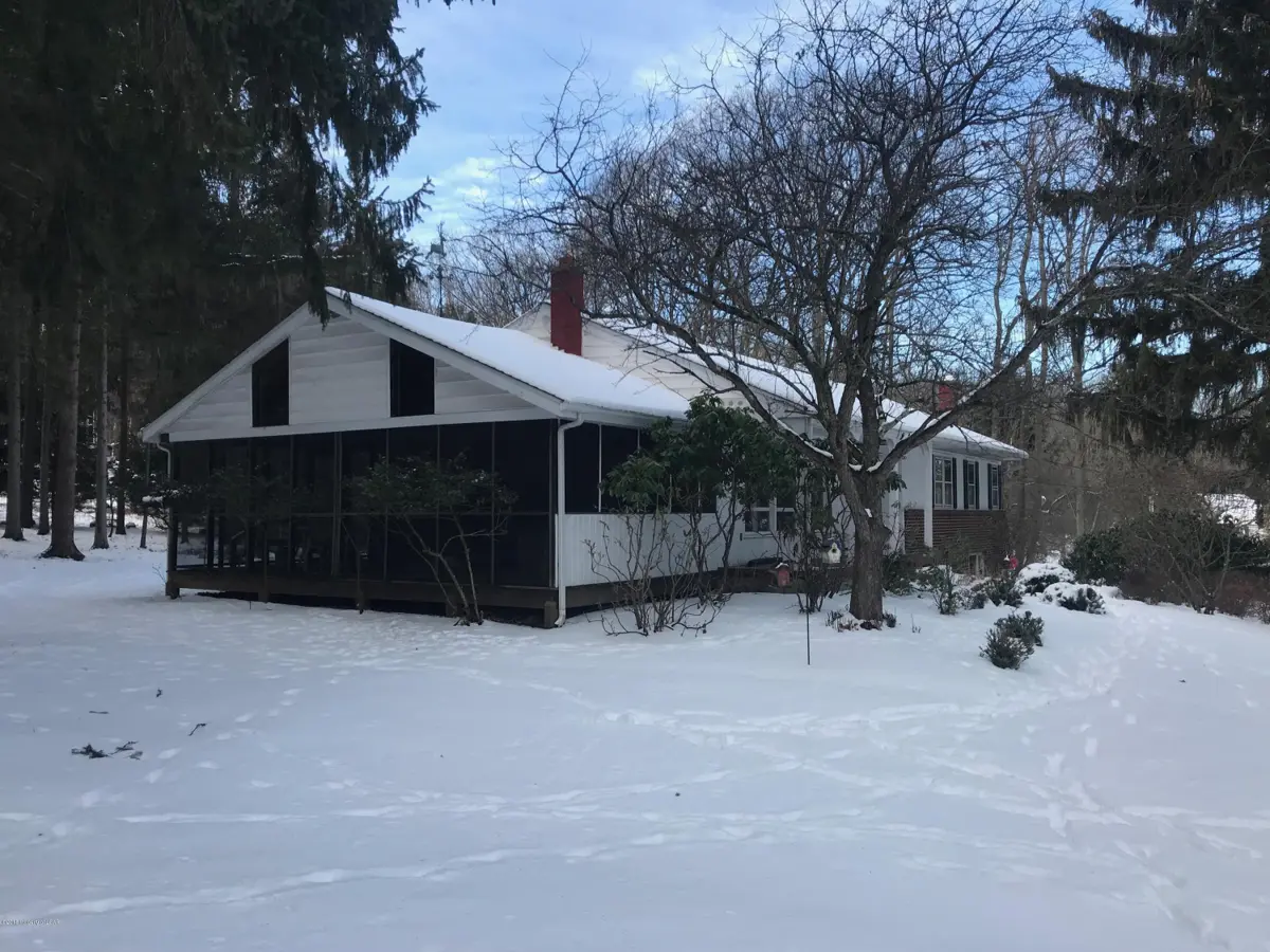 798 Demunds Road, Dallas in Dallas