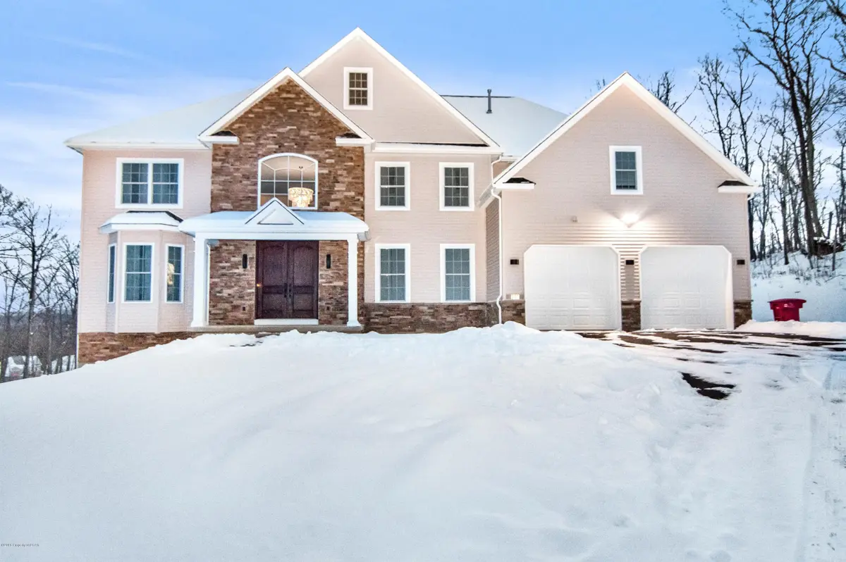 217 Pennbrook Lane, Dallas in Dallas