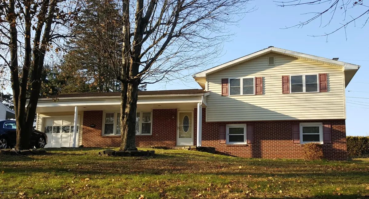 25 Clarryan Street, Tamaqua in Tamaqua