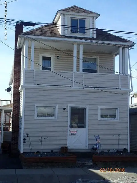 75 Oxford Street, Hanover Township in Hanover Township