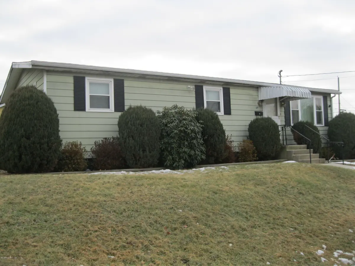 125 Lewis Street, Pittston in Pittston