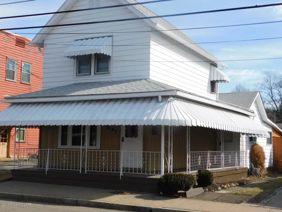 1097 Scott Street, Wilkes-Barre in Wilkes-Barre