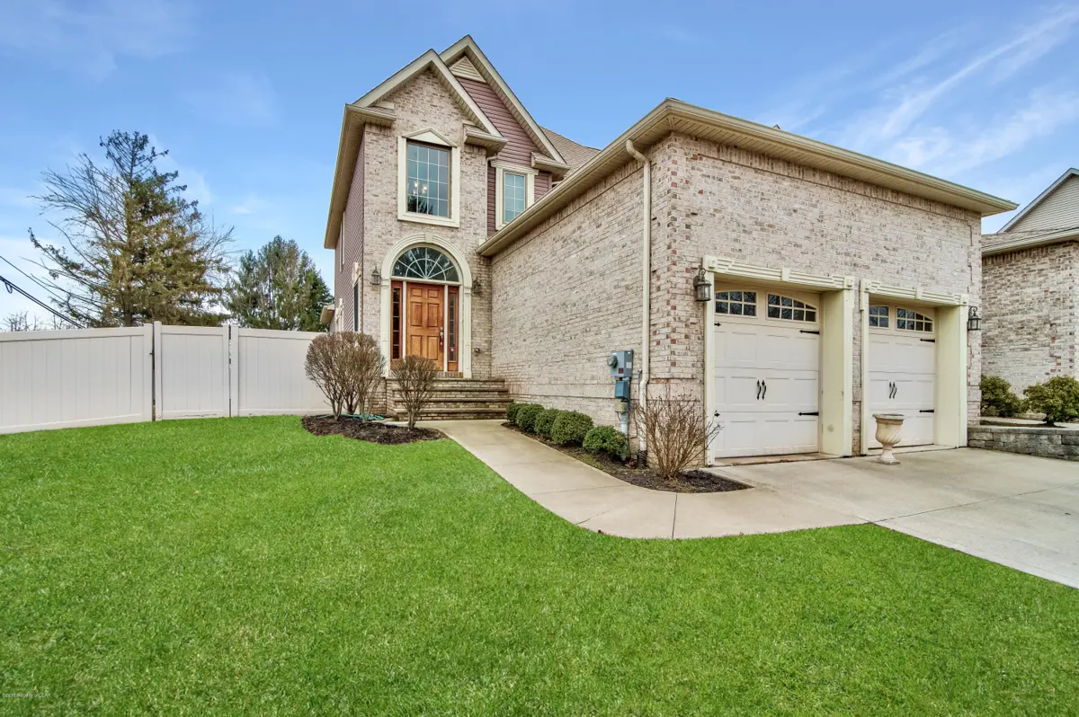 997 Sunrise Drive, Pittston in Pittston