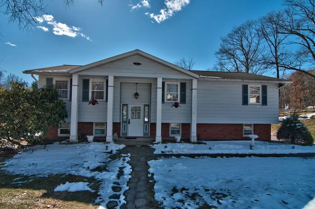 61 Gates Road, Shavertown in Shavertown