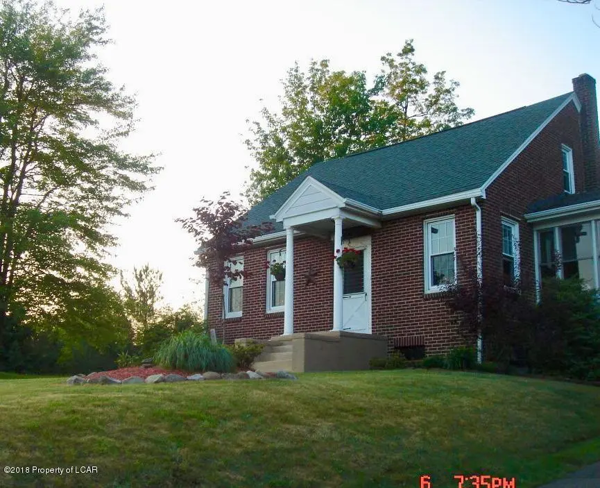 1973 E Broad Street, Beaver Meadows in Beaver Meadows