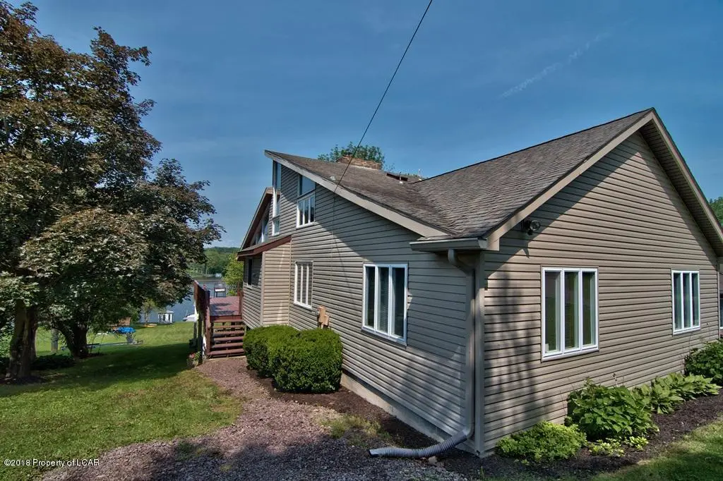 395 Apache Drive, Shickshinny in Shickshinny