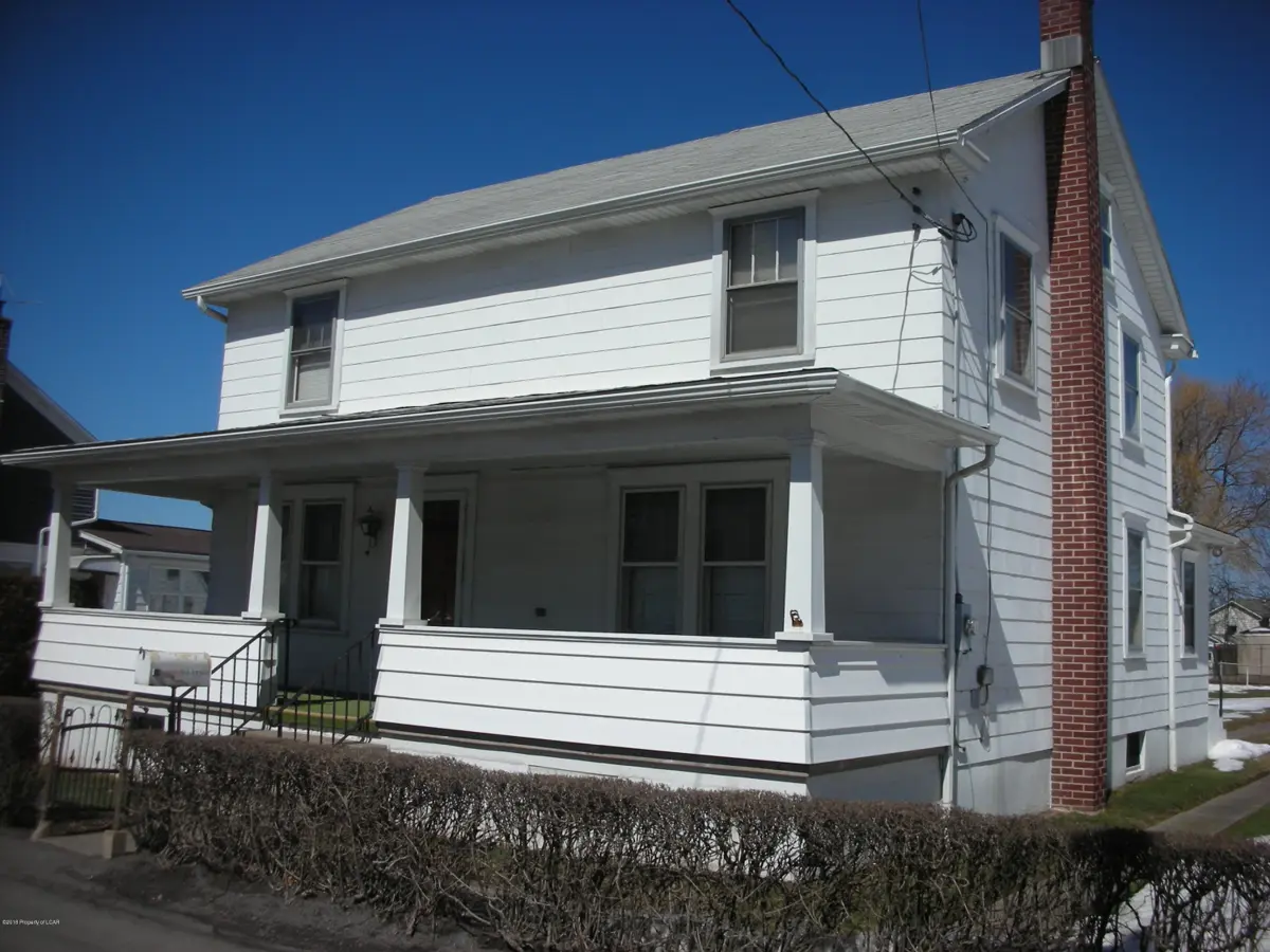 85 E 37th Street, Milnesville in Milnesville