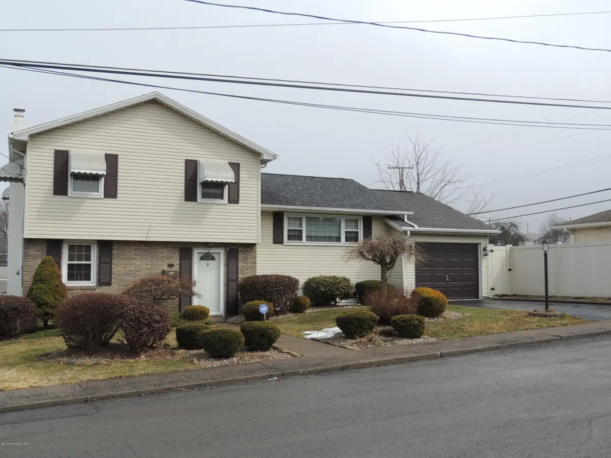 865 LIBERTY Court, Hazleton in Hazleton
