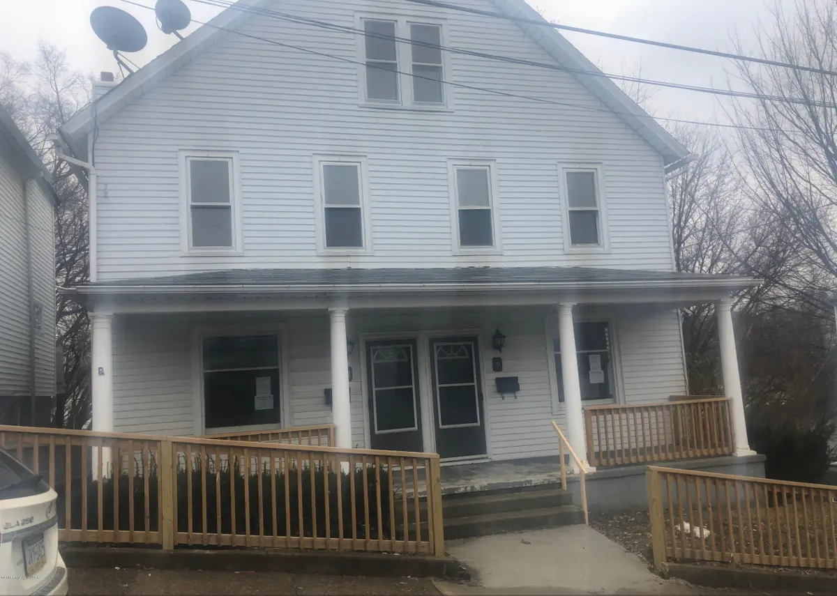 9-11 E Frothingham Street, Pittston in Pittston