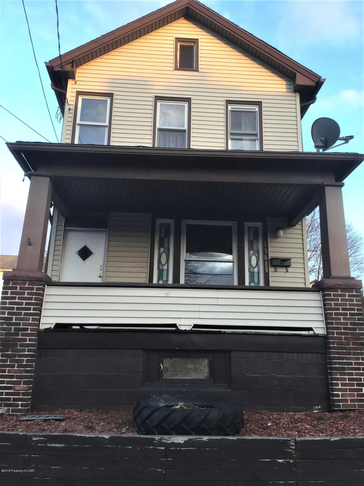 138 Grove Street, Wilkes-Barre in Wilkes-Barre