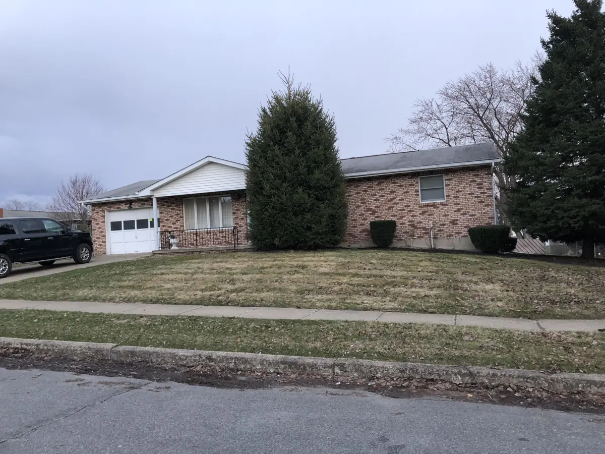 428 ORCHARD Street, Larksville in Larksville