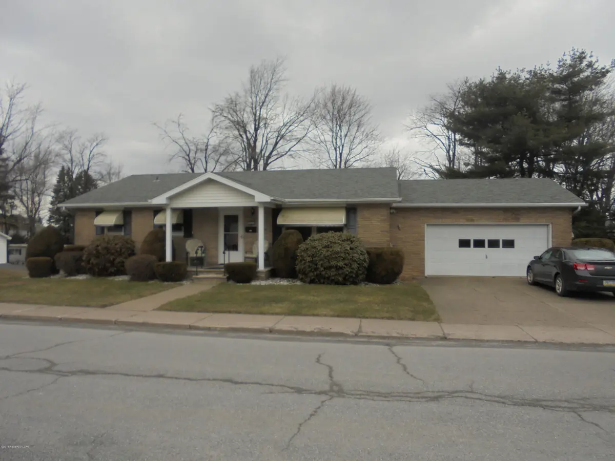 969 W 11th Street, Hazleton in Hazleton