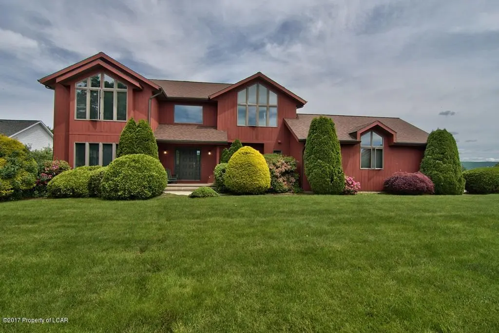 300 Crossgate Drive, South Abington in South Abington