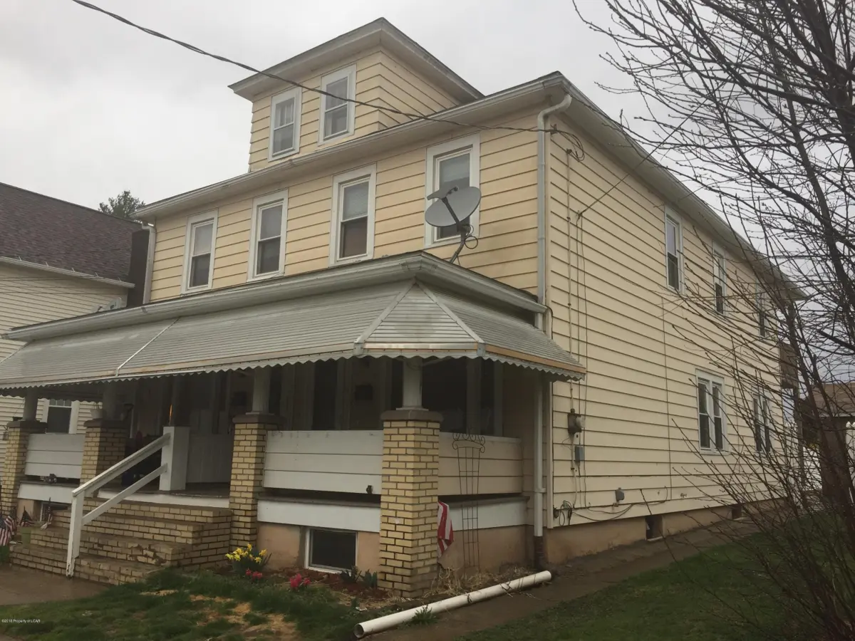 581-583 Plymouth Street, Hanover Township in Hanover Township
