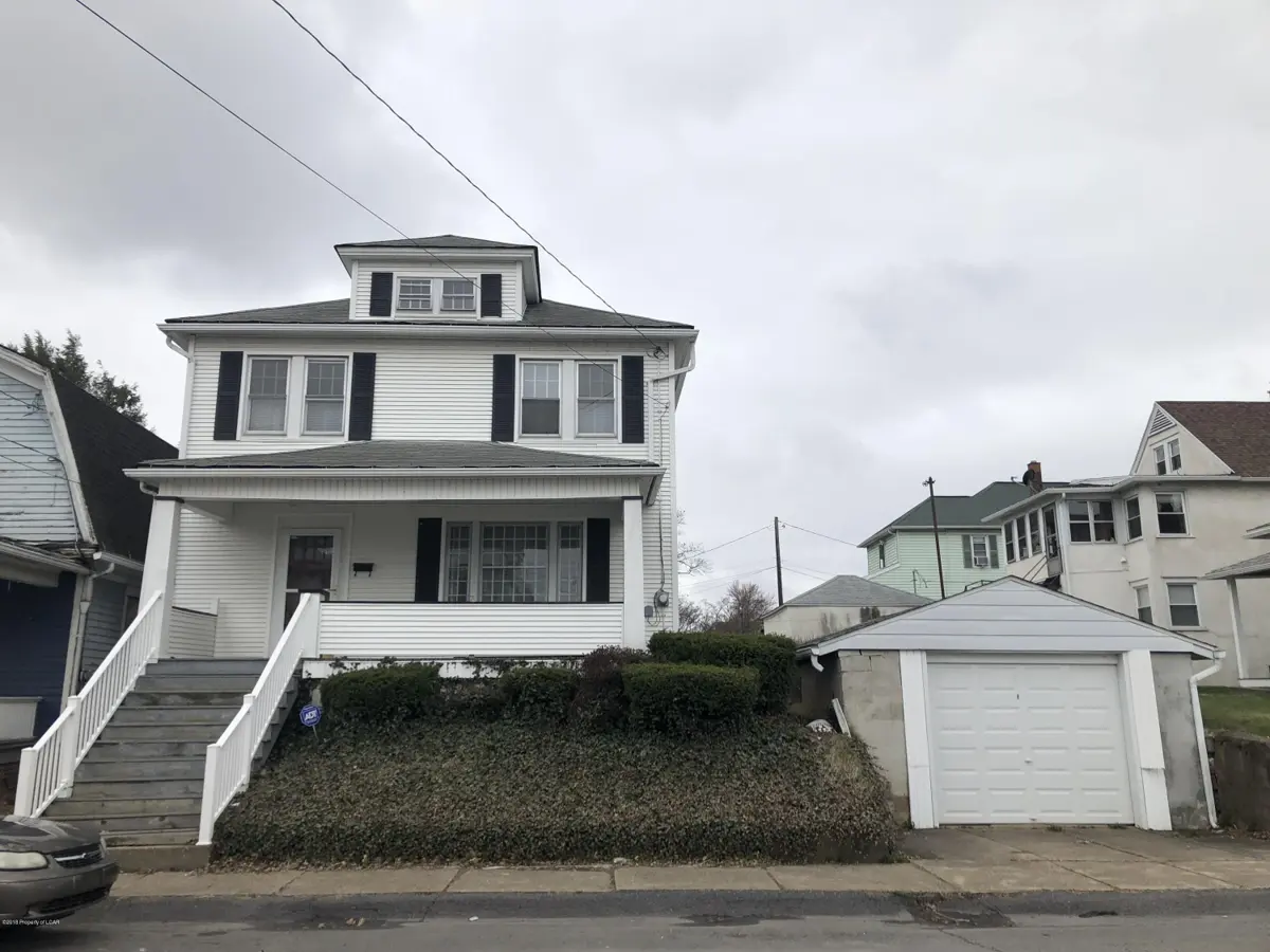 213 Taft Street, Hanover Township in Hanover Township