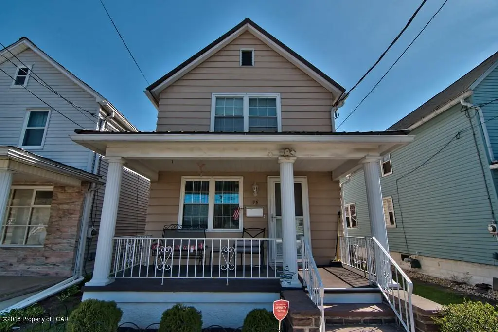 95 Roosevelt Street, Edwardsville in Edwardsville