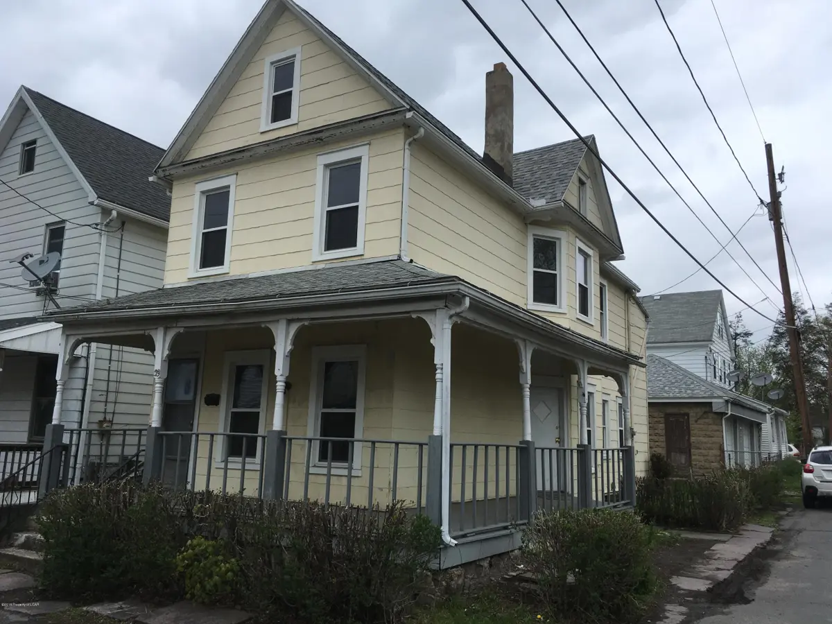 59 Richard Street, Wilkes-Barre in Wilkes-Barre