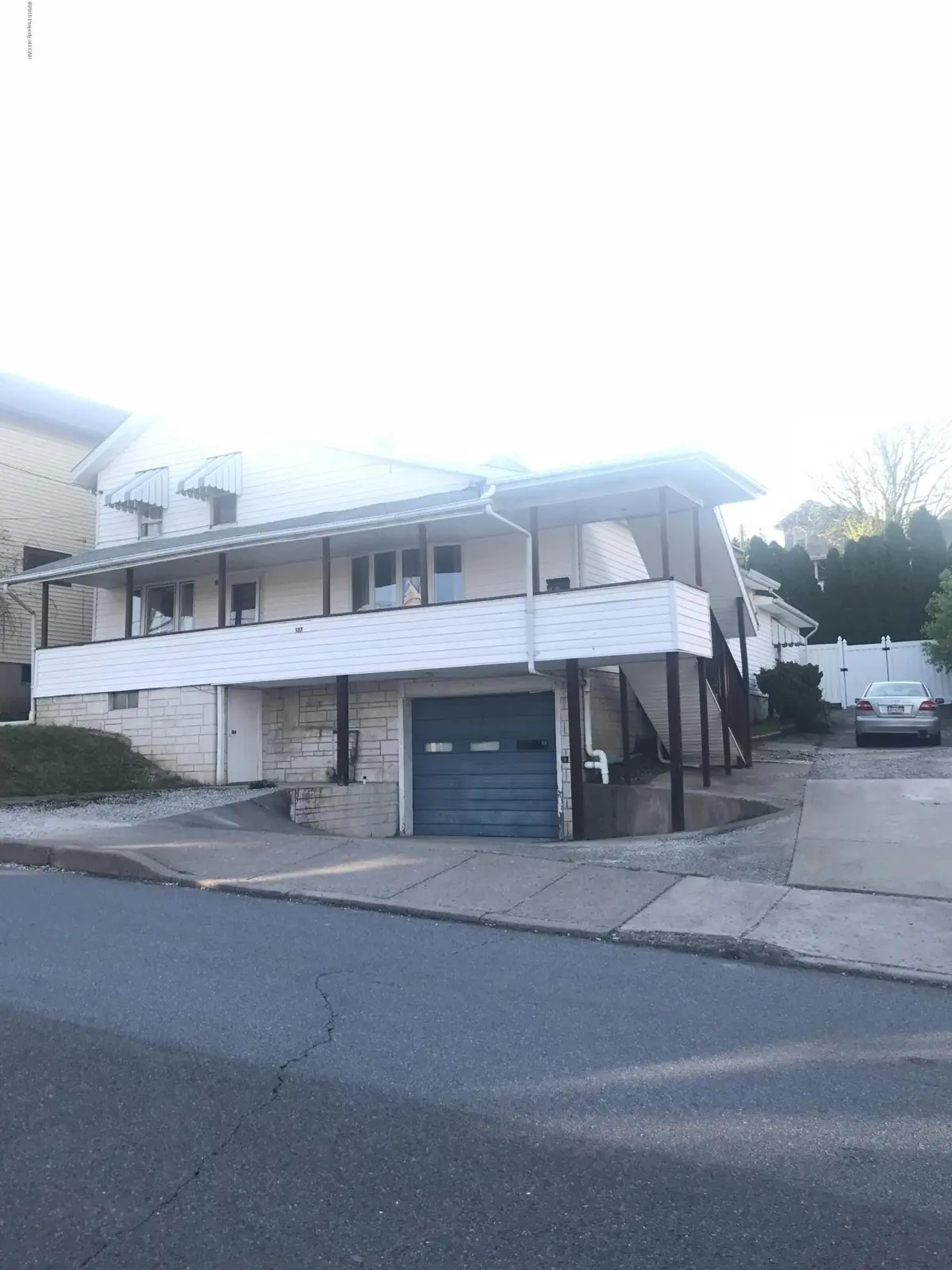 137 Hillside Avenue, Edwardsville in Edwardsville