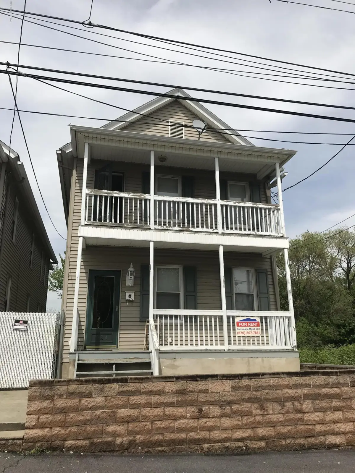 524 Emmett Street, Scranton in Scranton