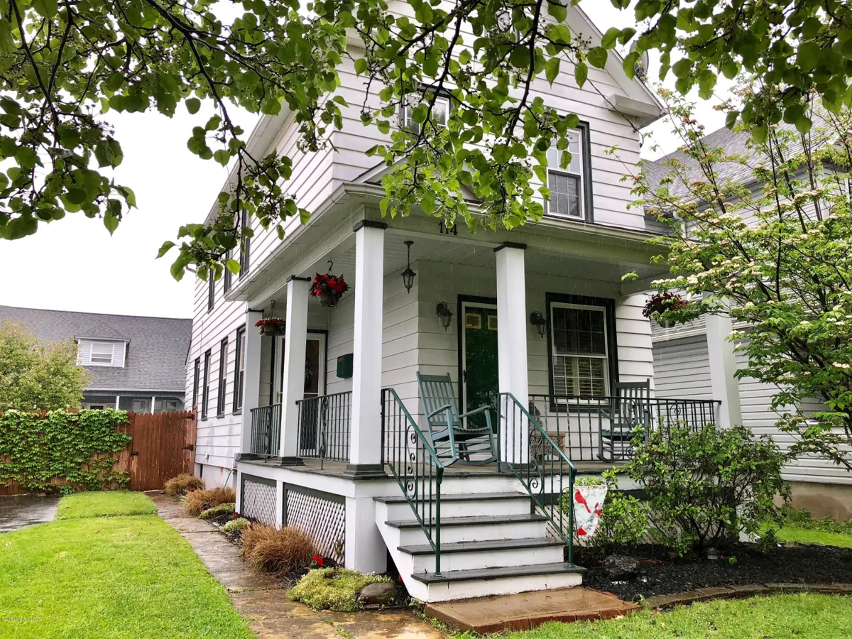 114 Division Street, Kingston in Kingston