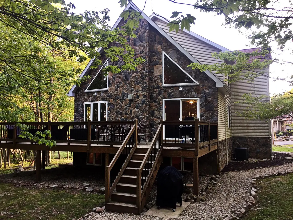 89 Turnberry Lane, Hazle Township in Hazle Township