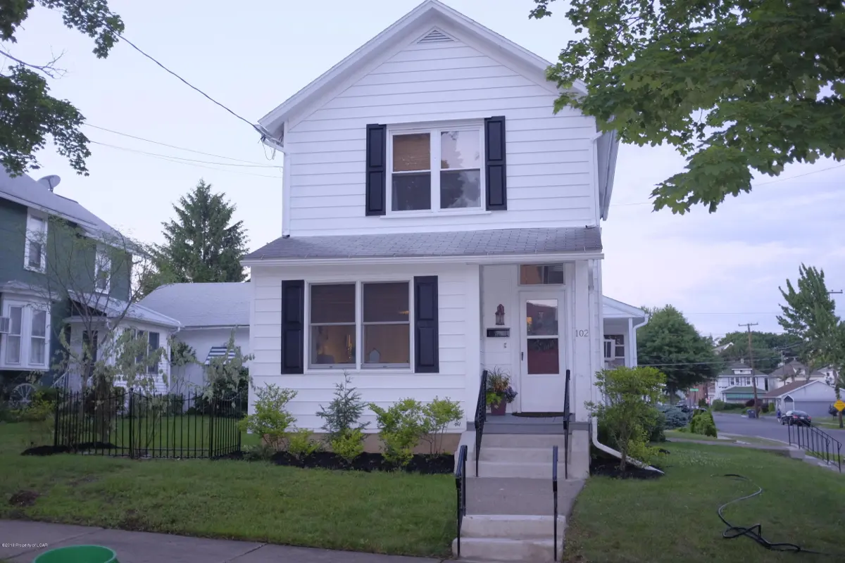 102 Philadelphia Avenue, West Pittston in West Pittston
