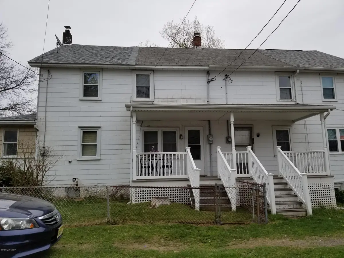 161 1st Street, Oneida in Oneida