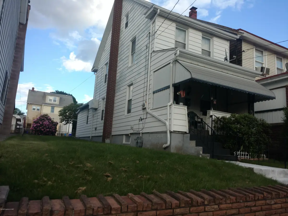 769 N Locust Street, Hazleton in Hazleton