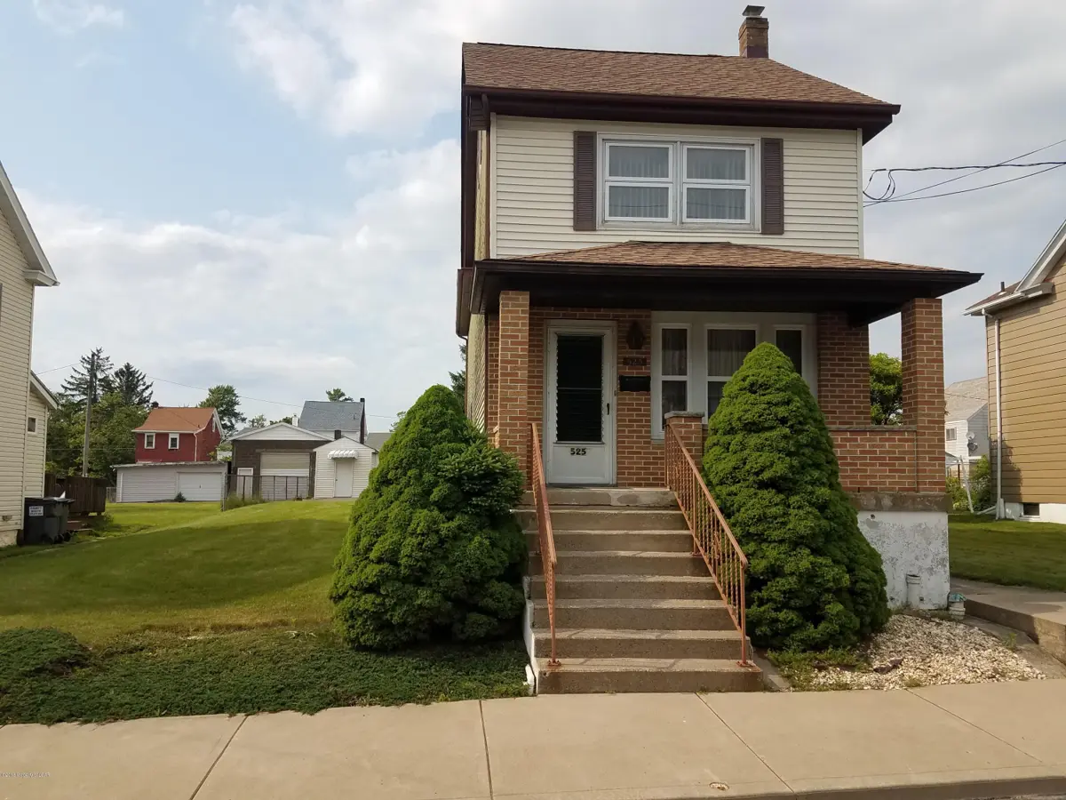 525 W Green Street, West Hazleton in West Hazleton