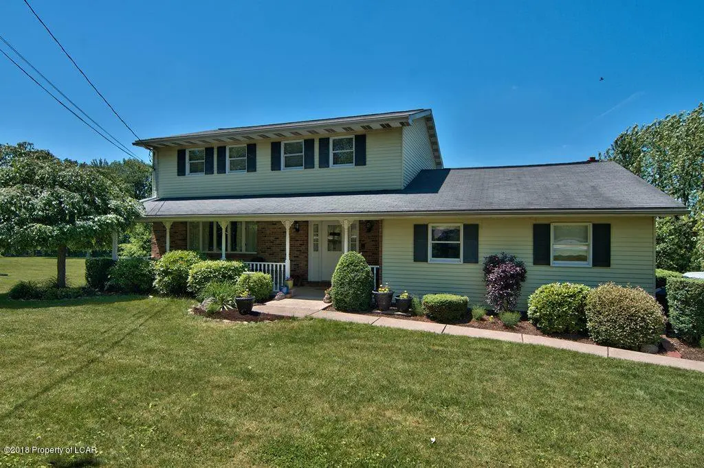 539 S Main Road, Mountain Top in Mountain Top