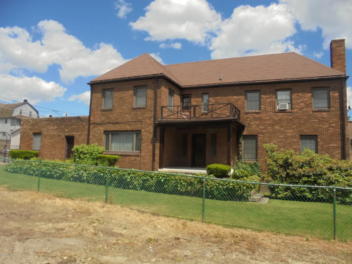 430 W Maple Street, Hazleton in Hazleton