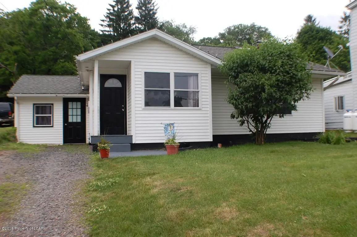 134 Woodlawn Avenue, Mountain Top in Mountain Top