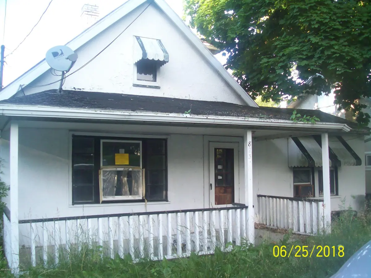 823 Raines Street, Scranton in Scranton