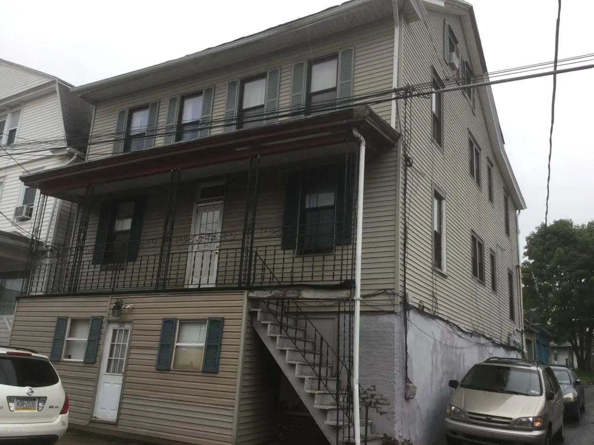 124 E Chestnut Street, Hazleton in Hazleton