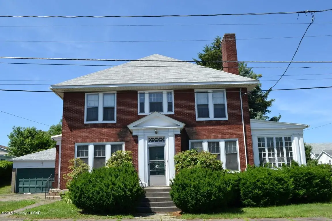 411 Grant Street, Olyphant in Olyphant