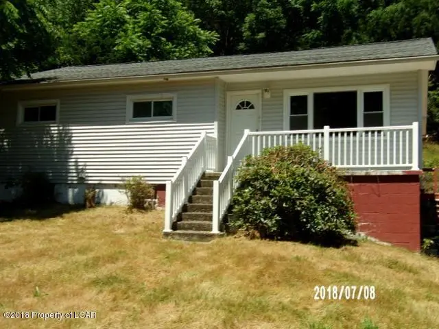 1057 Shickshinny Valley Road, Shickshinny in Shickshinny