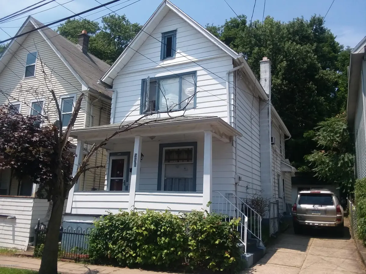 288 N Washington Street, Wilkes-Barre in Wilkes-Barre