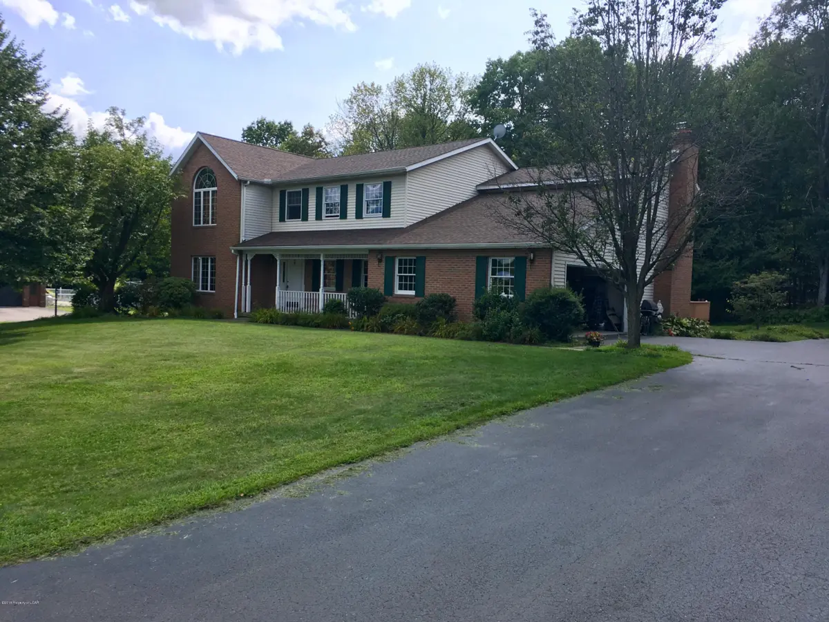 7 Deer Meadow Drive, Dallas in Dallas