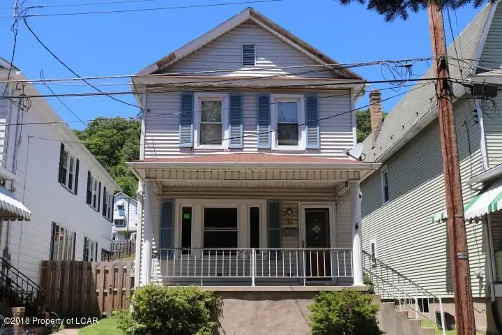 33 Railroad Street, Glen Lyon in Glen Lyon