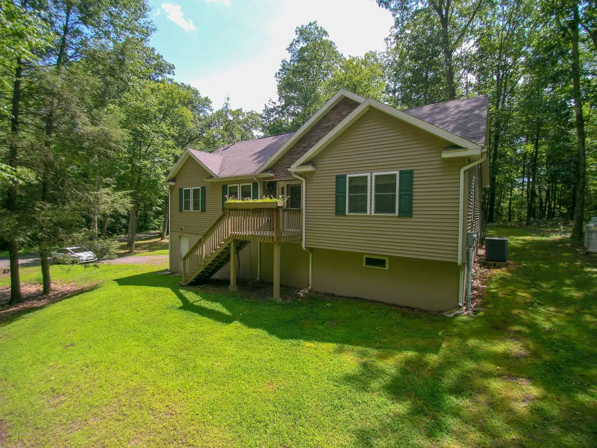 20 Elm Crest Drive, Tunkhannock in Tunkhannock