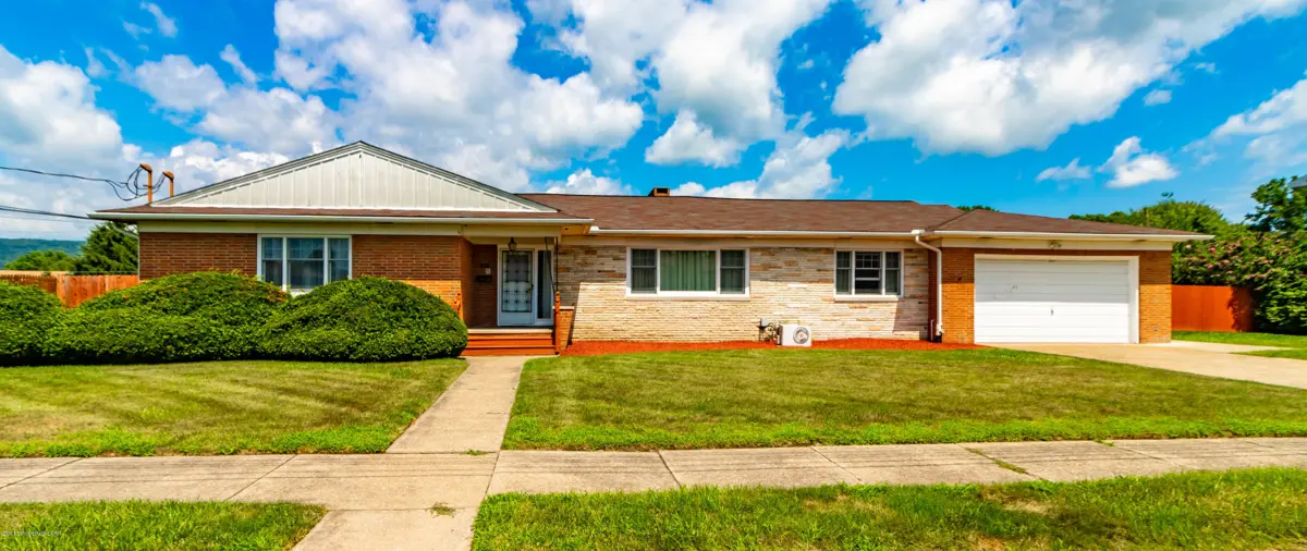 45 LYNDWOOD Avenue, Hanover Township in Hanover Township
