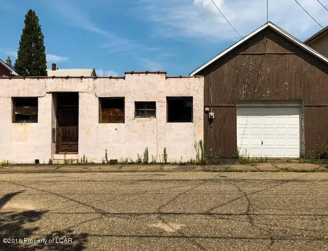 227 W Chapel Street, Hazleton in Hazleton