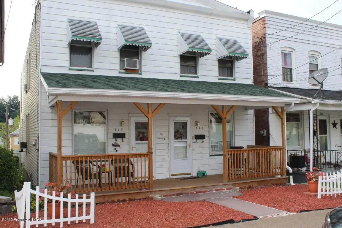 216-218 Lee Park Avenue, Hanover Township in Hanover Township